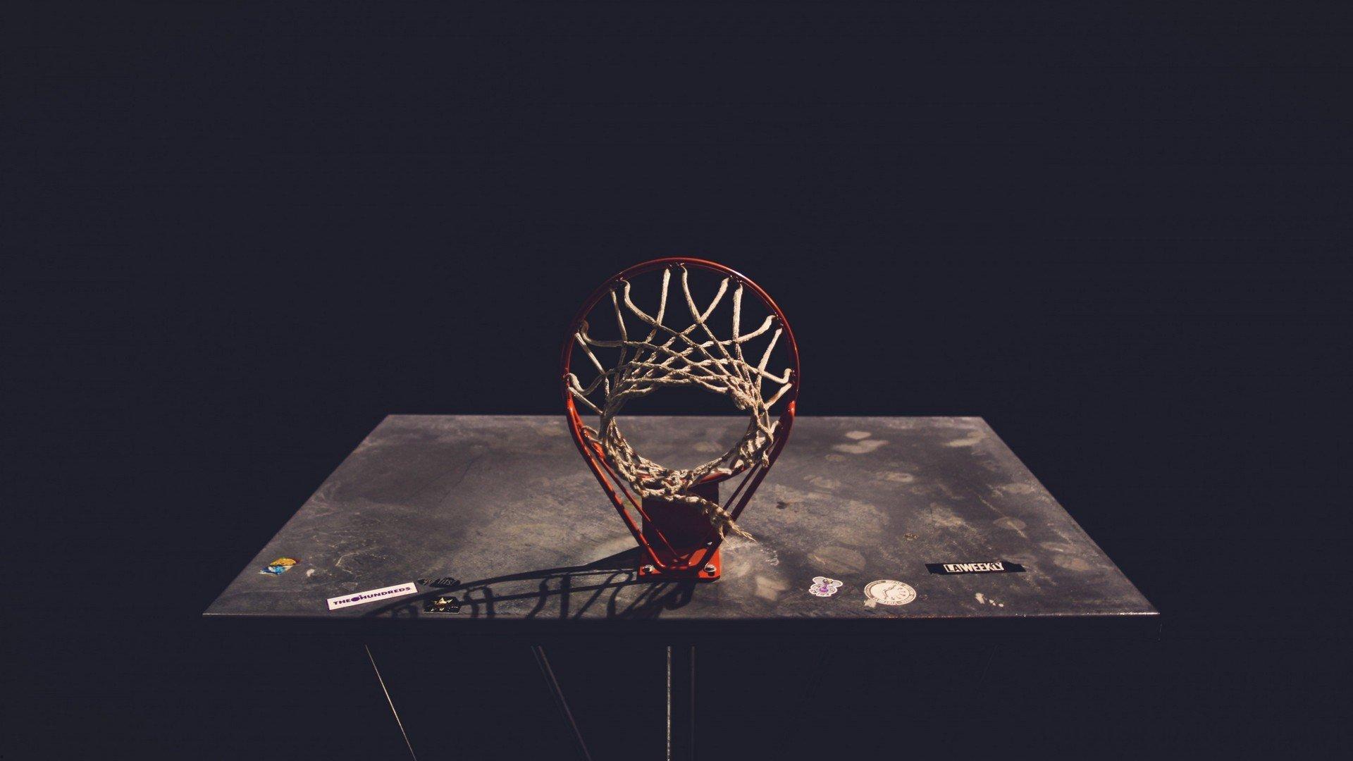 南美足坛风暴再起，巴阿大战仅5分钟即告腰斩，巴西队面临扣分危机与国际足联严查